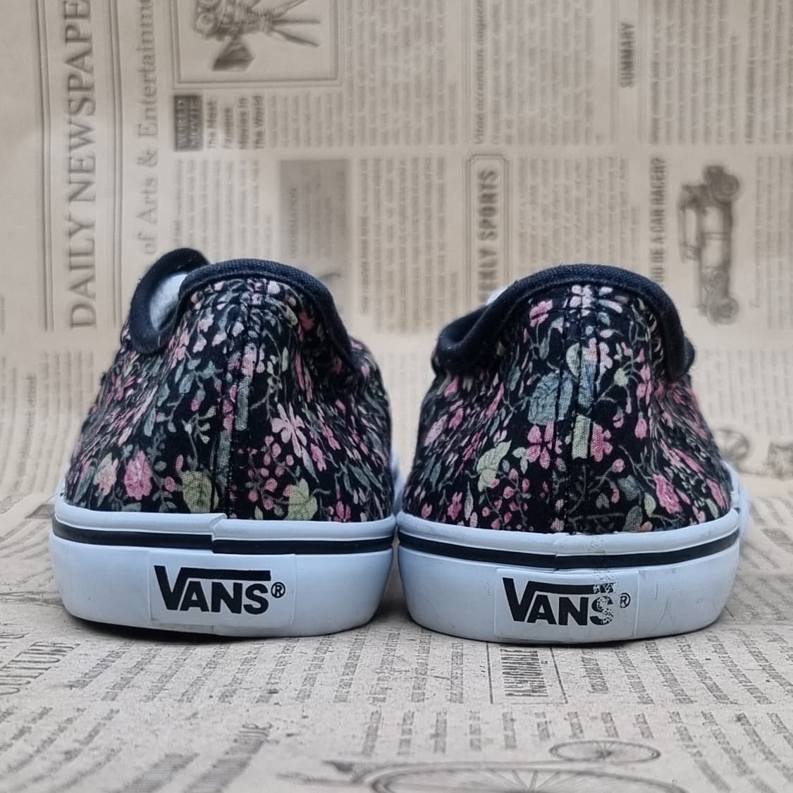 반스 어센틱 플로럴 여성스니커즈235 상품이미지4