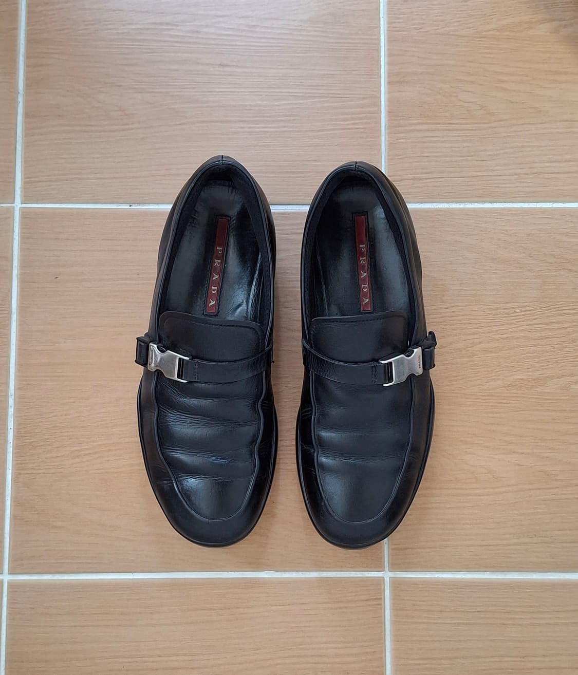 프라다 버클 로퍼 상품이미지2