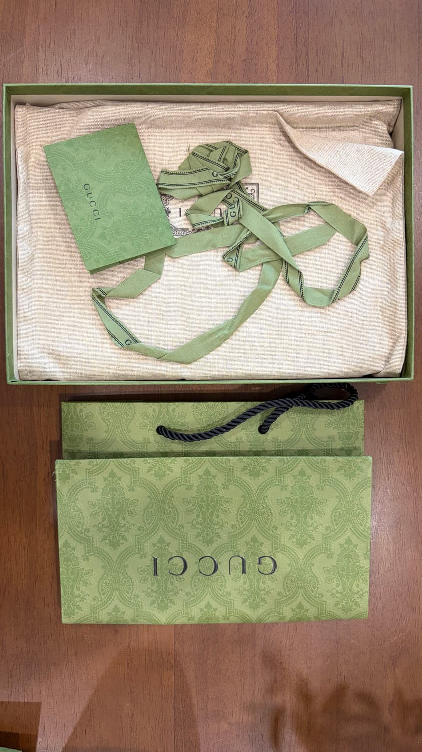 구찌 GG 마몽 레더 파우치 클러치 블랙 상품이미지8