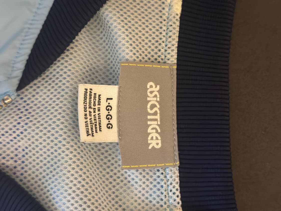 아식스 타이거 바람막이 상품이미지2