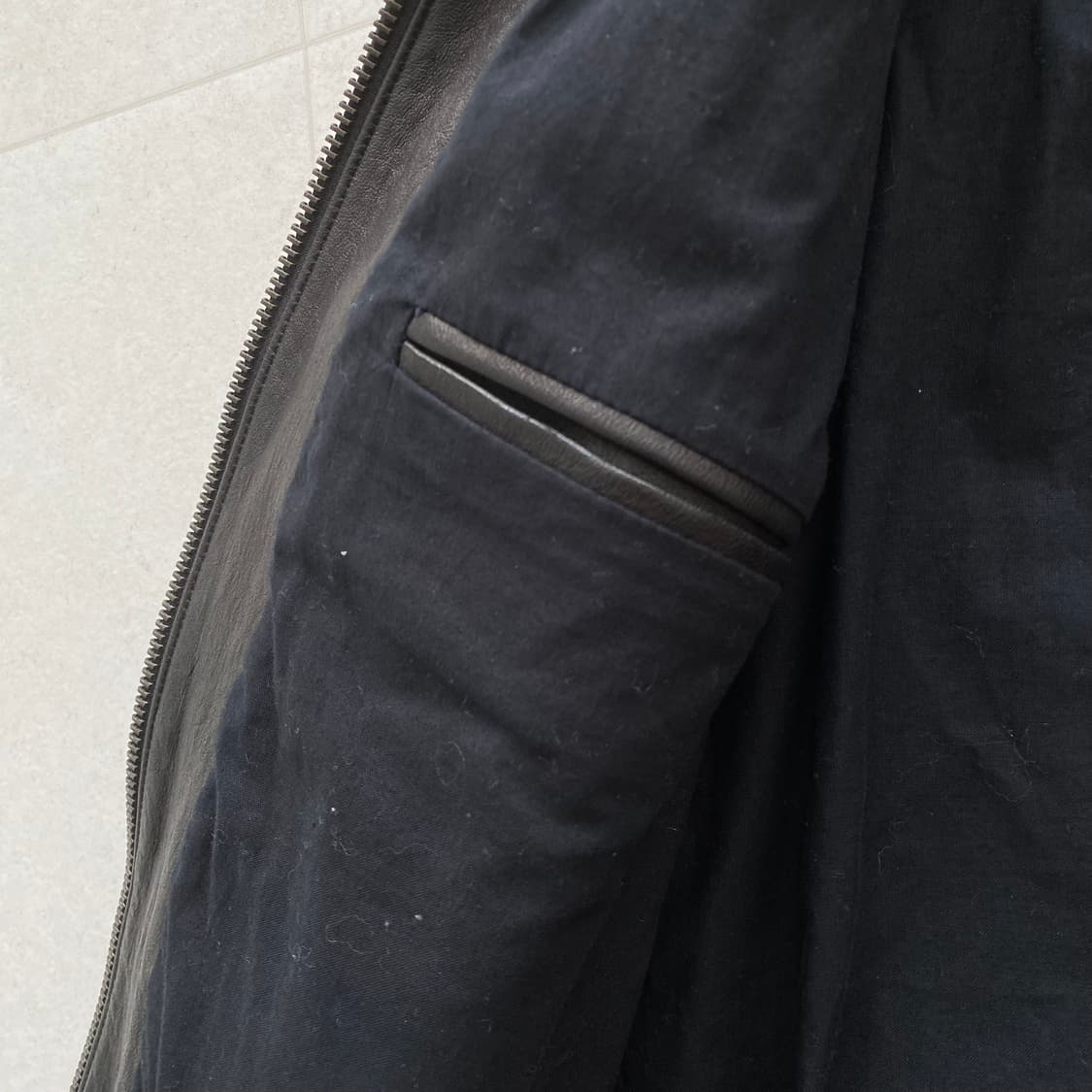 [50] 마틴 마르지엘라 14SS 램스킨 울 콘트라스트 패널 블루종 상품이미지7