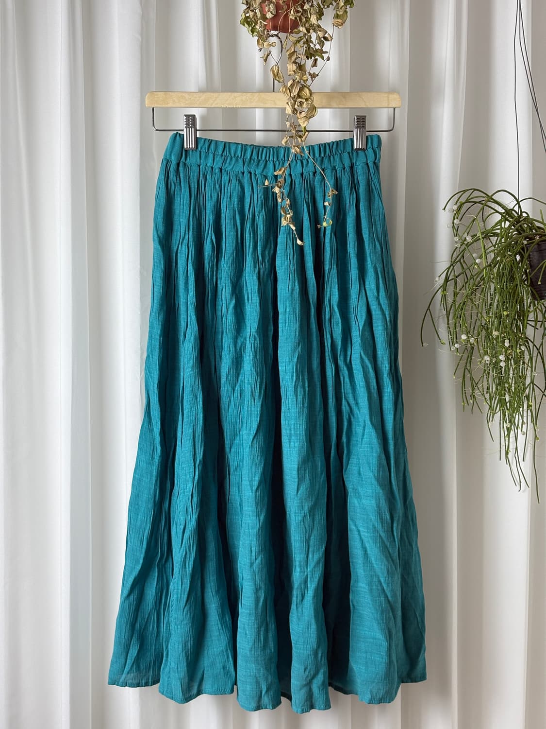 팔레트 민트 미디 스커트 상품이미지1