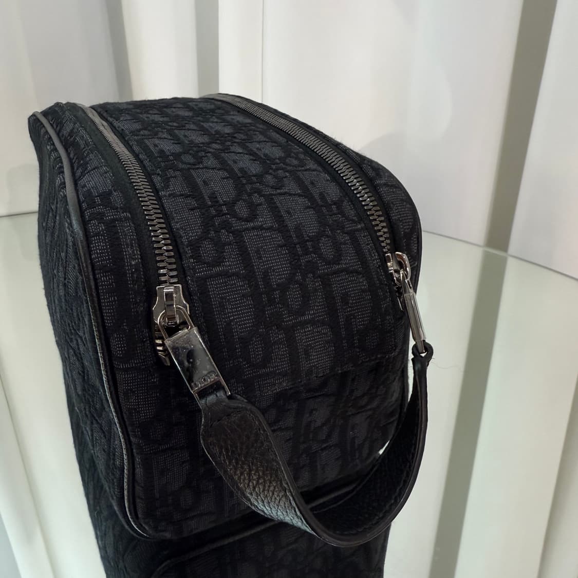 디올 토일레트리 백 블랙 오블리크 자카드 상품이미지4