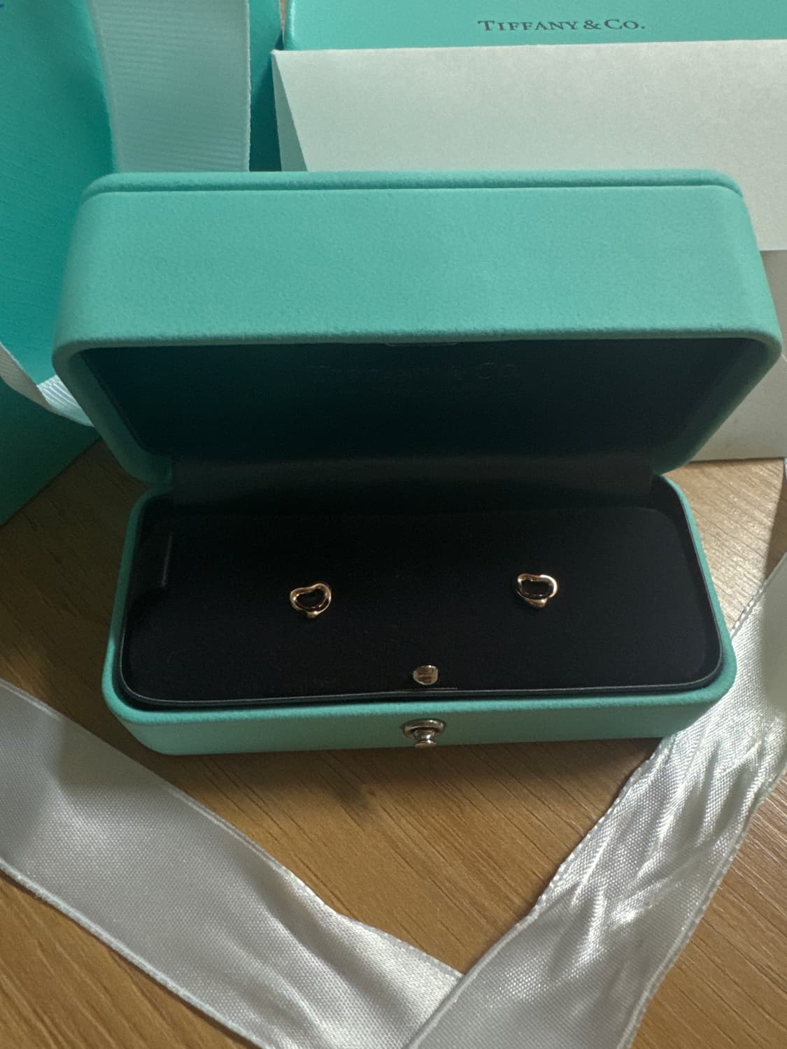 새상품) 티파니 엘사 퍼레티 하트 귀걸이 풀박 상품이미지1