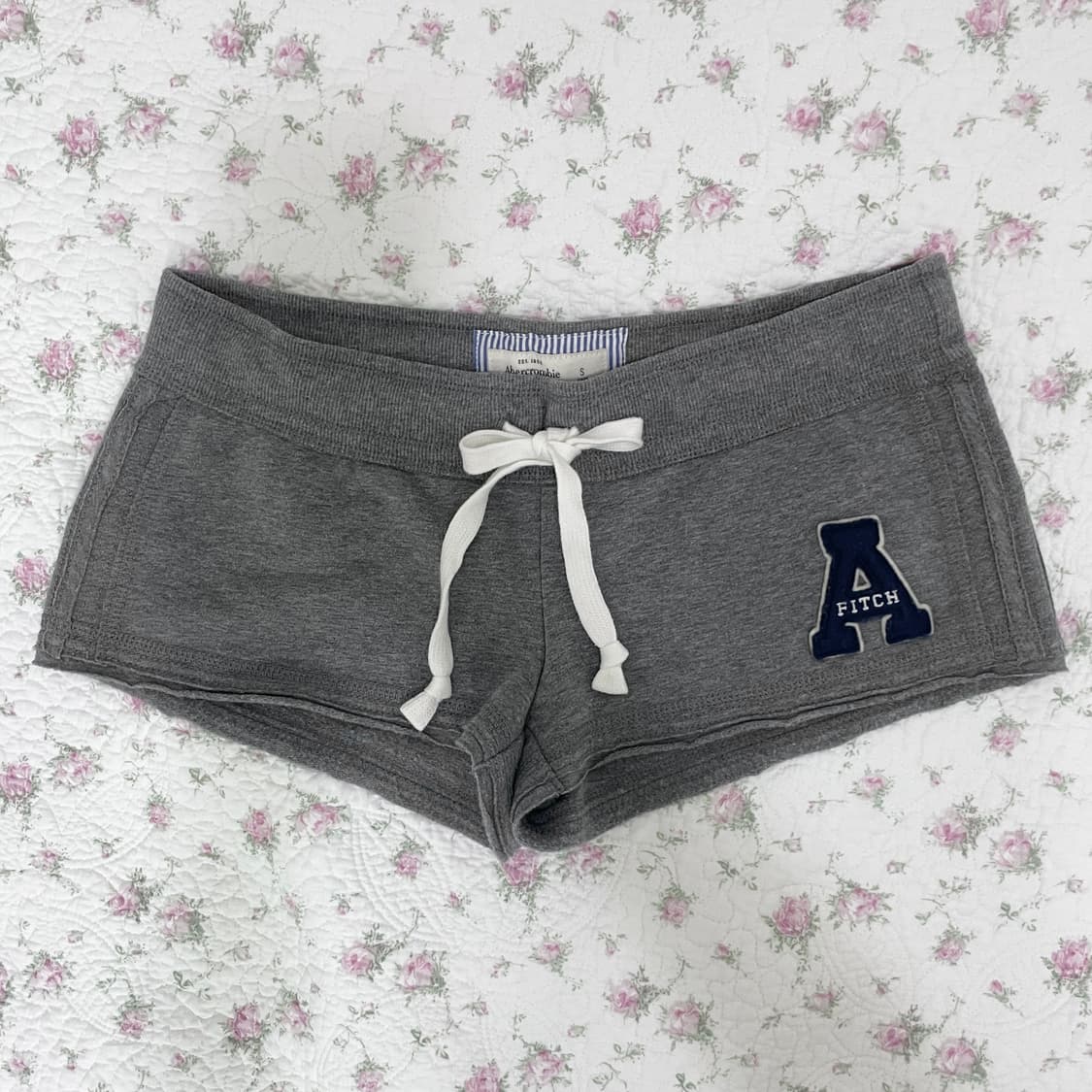 아베크롬비 숏팬츠 트레이닝 그레이 /반바지 홀리스터 빈티지 y2k 상품이미지1