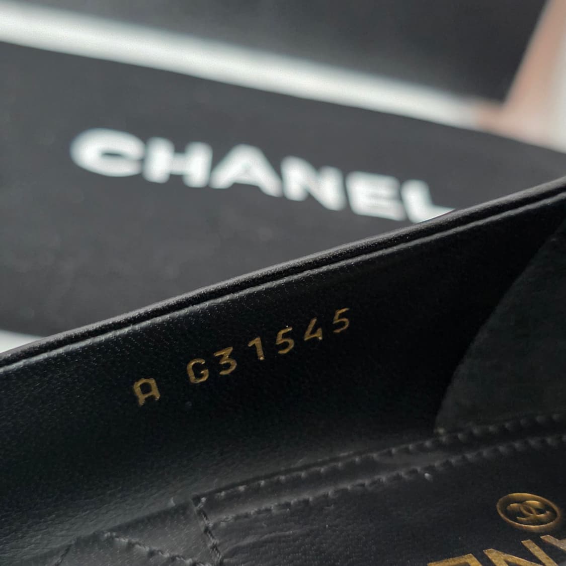 [정품 CHANEL] 샤넬 까멜리아 펌프스 구두 37 블랙 풀박스 상품이미지8