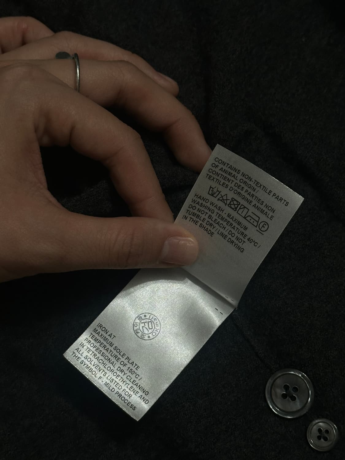 톰브라운 메리노울 가디건 다크그레이 2사이즈 상품이미지4