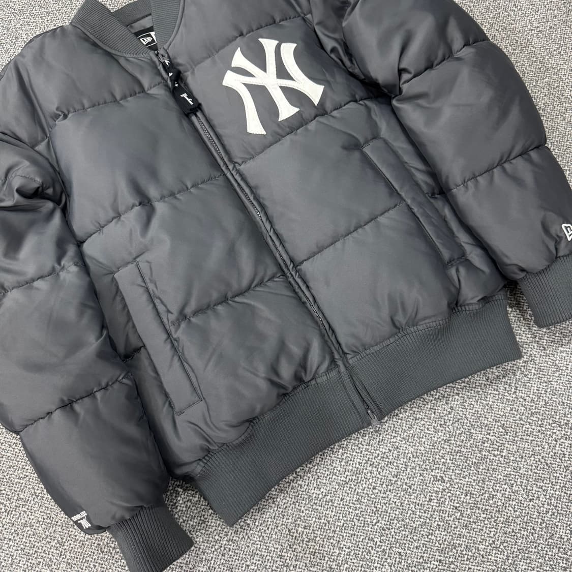 뉴에라 남여공용 MLB 페더리스 뉴욕 양키스 다운 상품이미지3