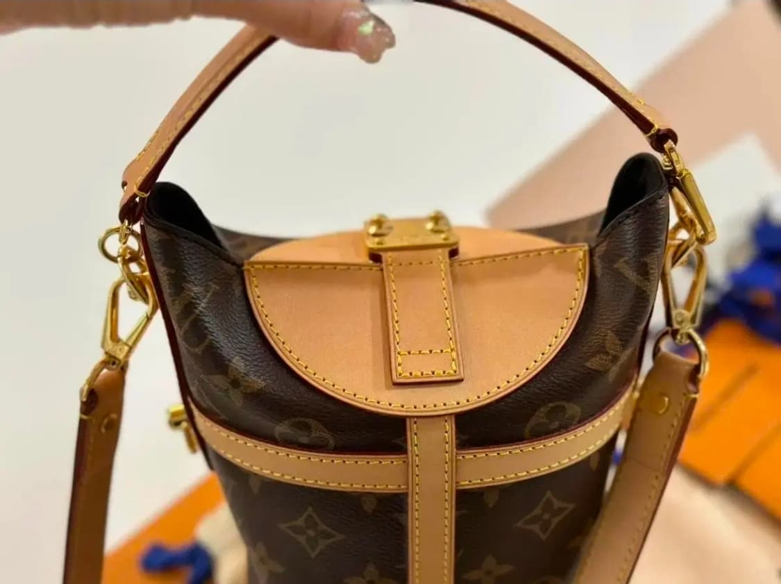 루이비통  모노그램 캔버스 버킷 더플백 토트백 겸 숄더백 상품이미지4