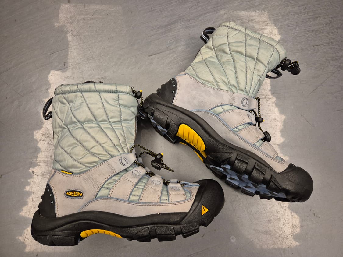 KEEN 프리마로프트 부츠 상품이미지1