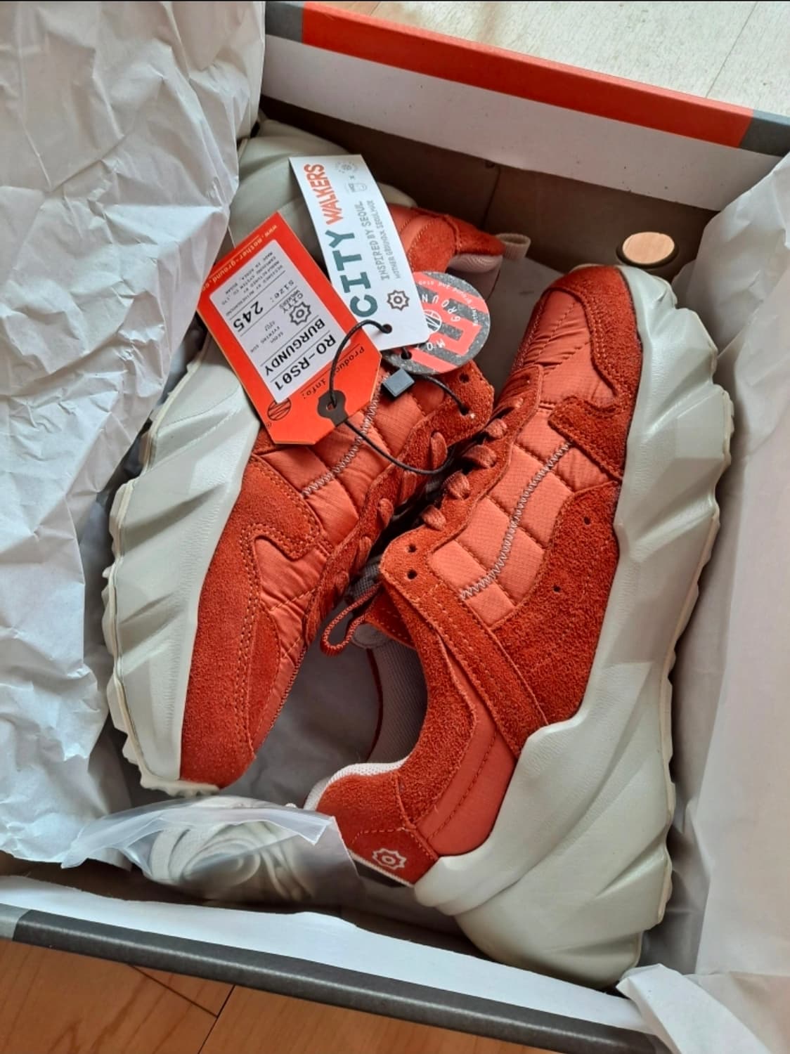 마더그라운드 스니커즈 판매합니다 상품이미지1