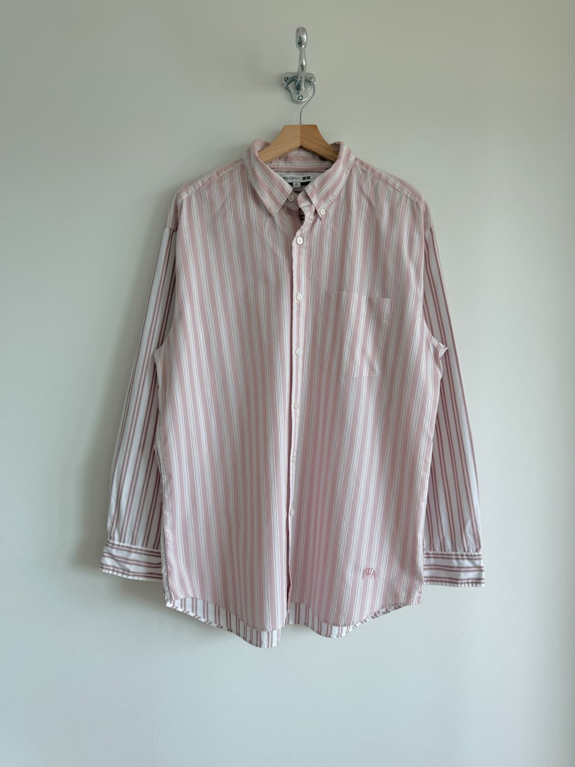 UNIQLO X JWANDERSON 핀스트라이프 셔츠 상품이미지1