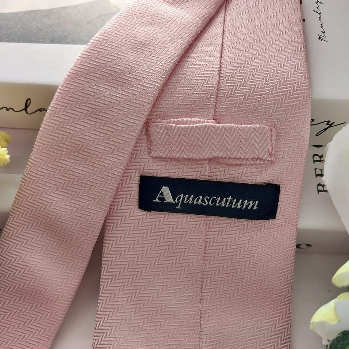 아쿠아스큐텀 실크 핑크 헤링본 패턴 넥타이 9.9cm A+등급 K1351 상품이미지6