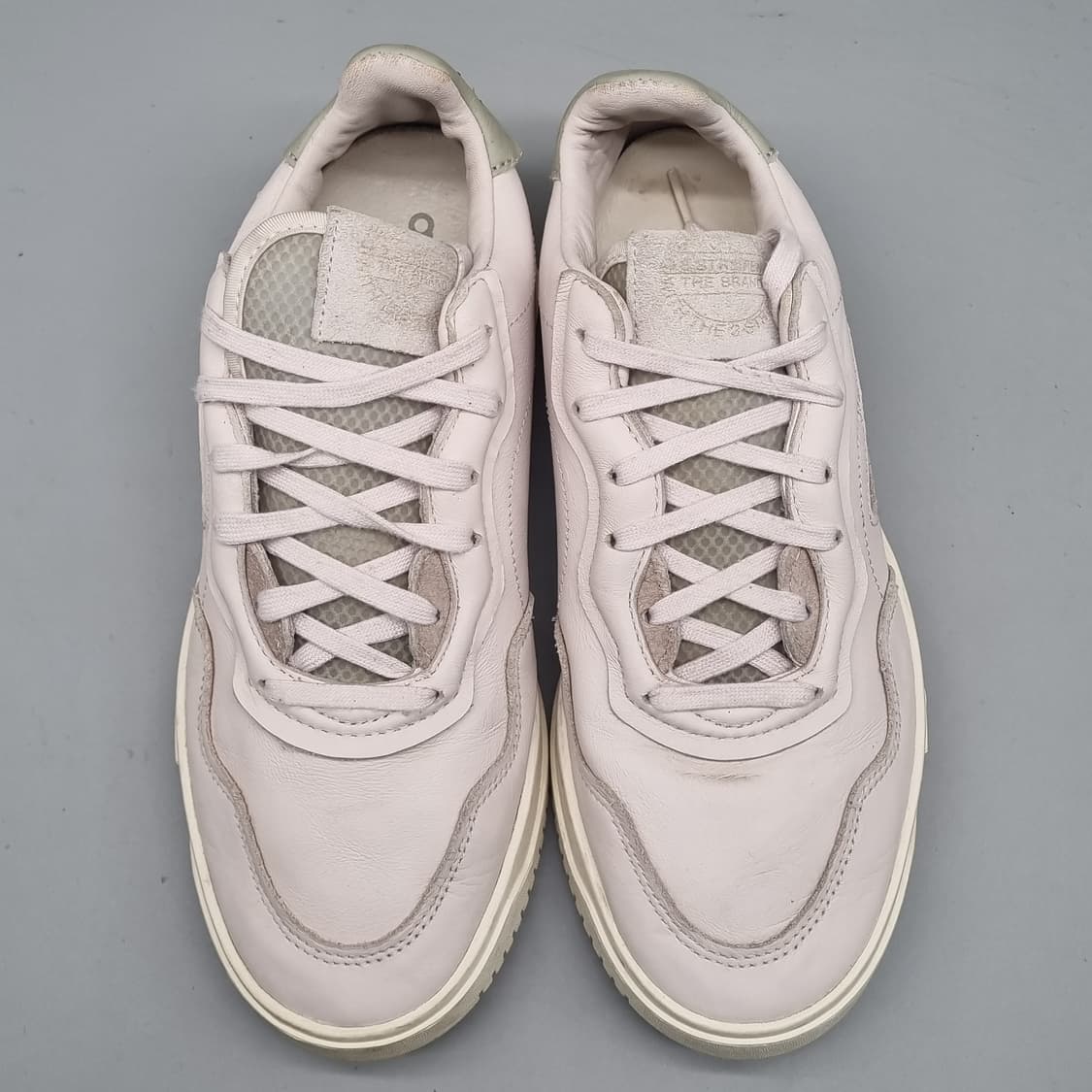 아디다스 SC 프리미엄 스니커즈250 상품이미지2