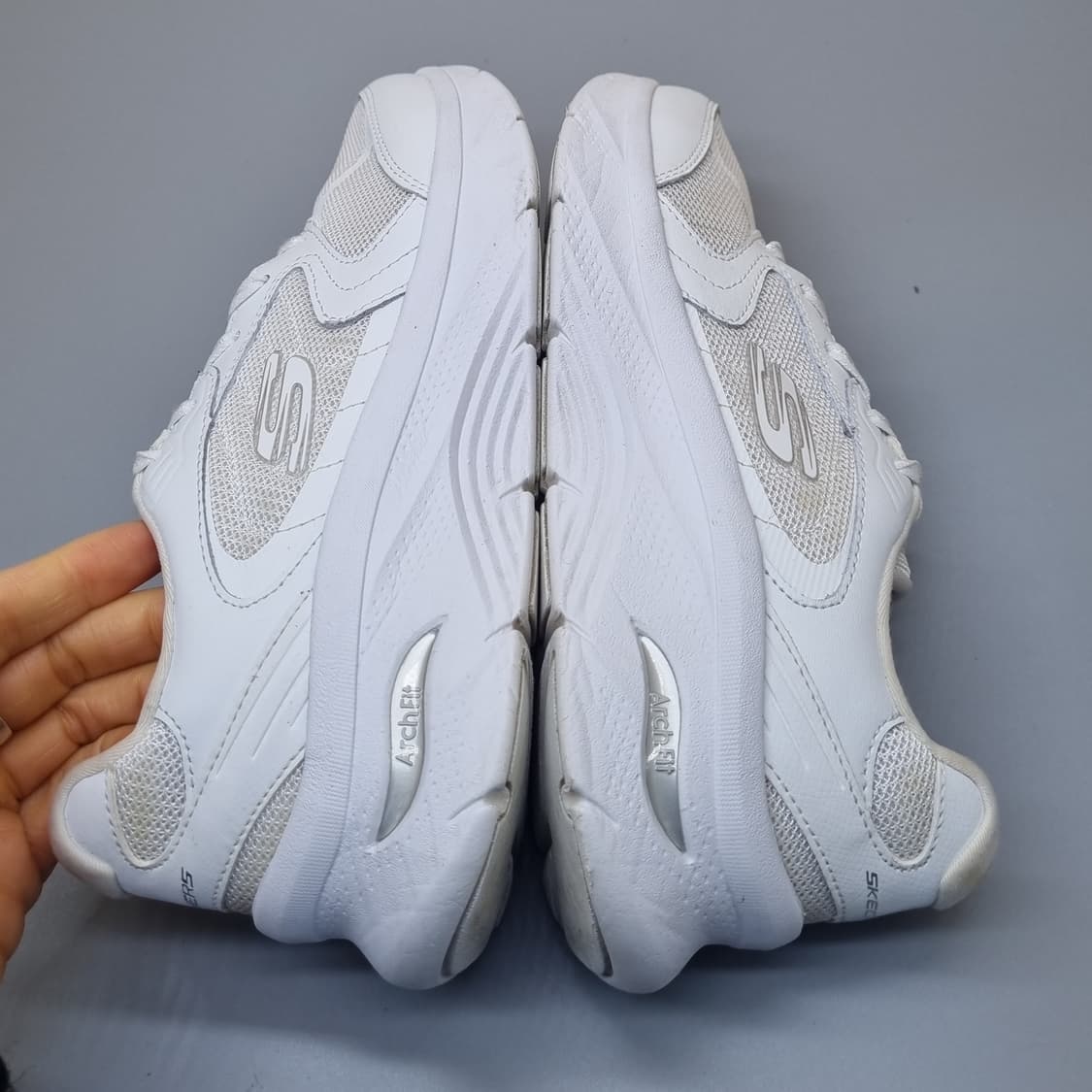 스케쳐스 아치핏 여성운동화230  상품이미지5