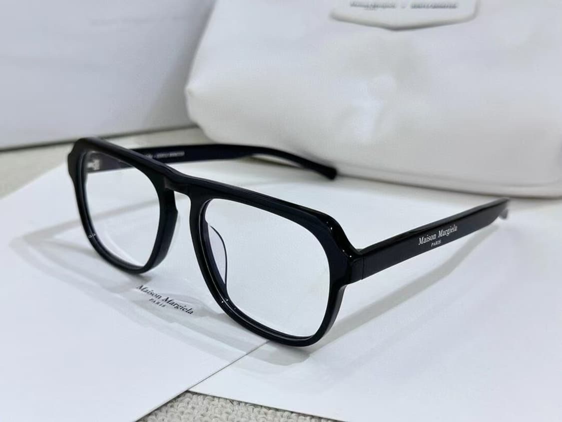 (정품)젠틀몬스터x메종마르지엘라 MM011 01 패션안경
 상품이미지3