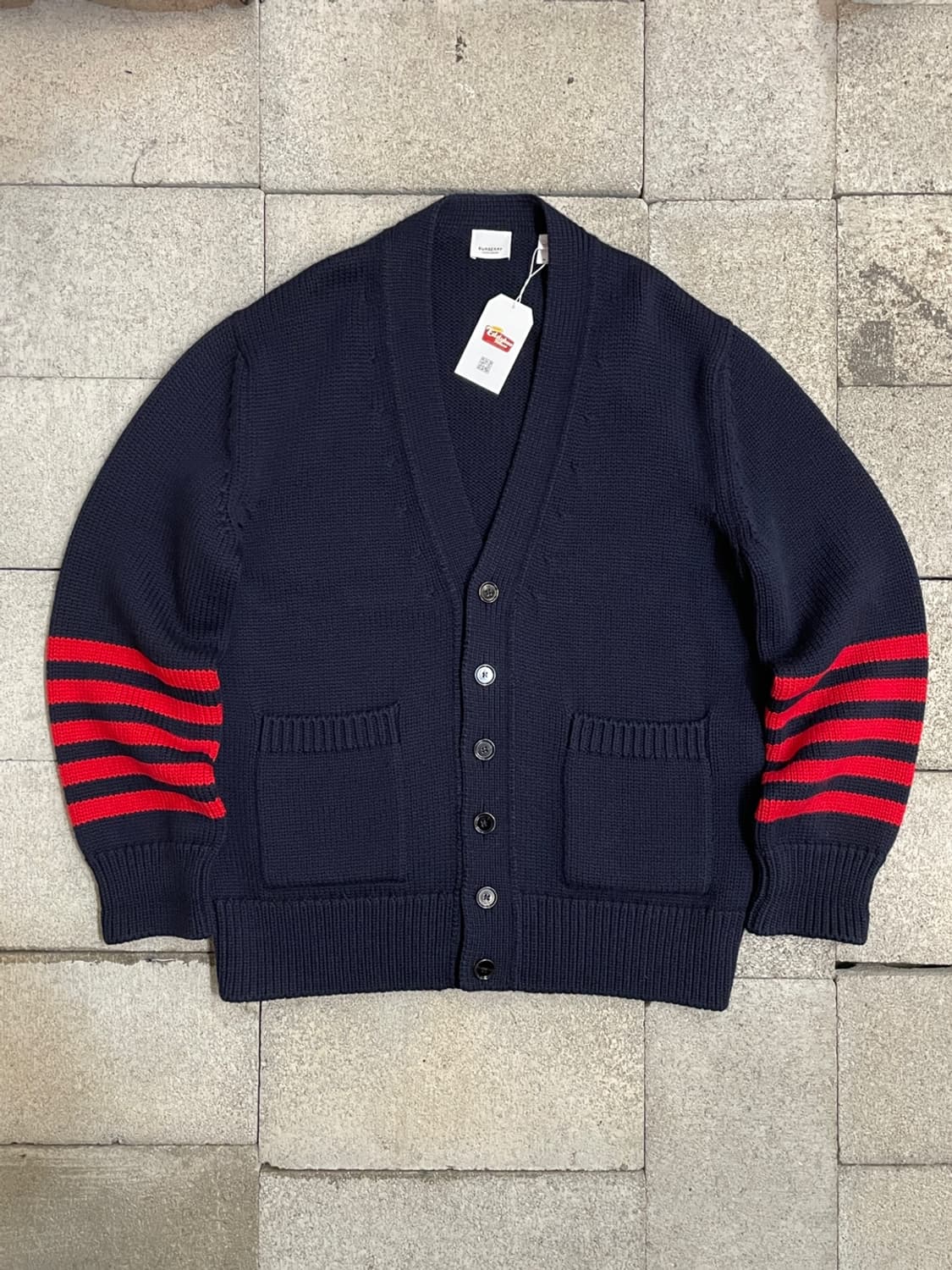 버버리 스트라이프 포인트 울 가디건 상품이미지1