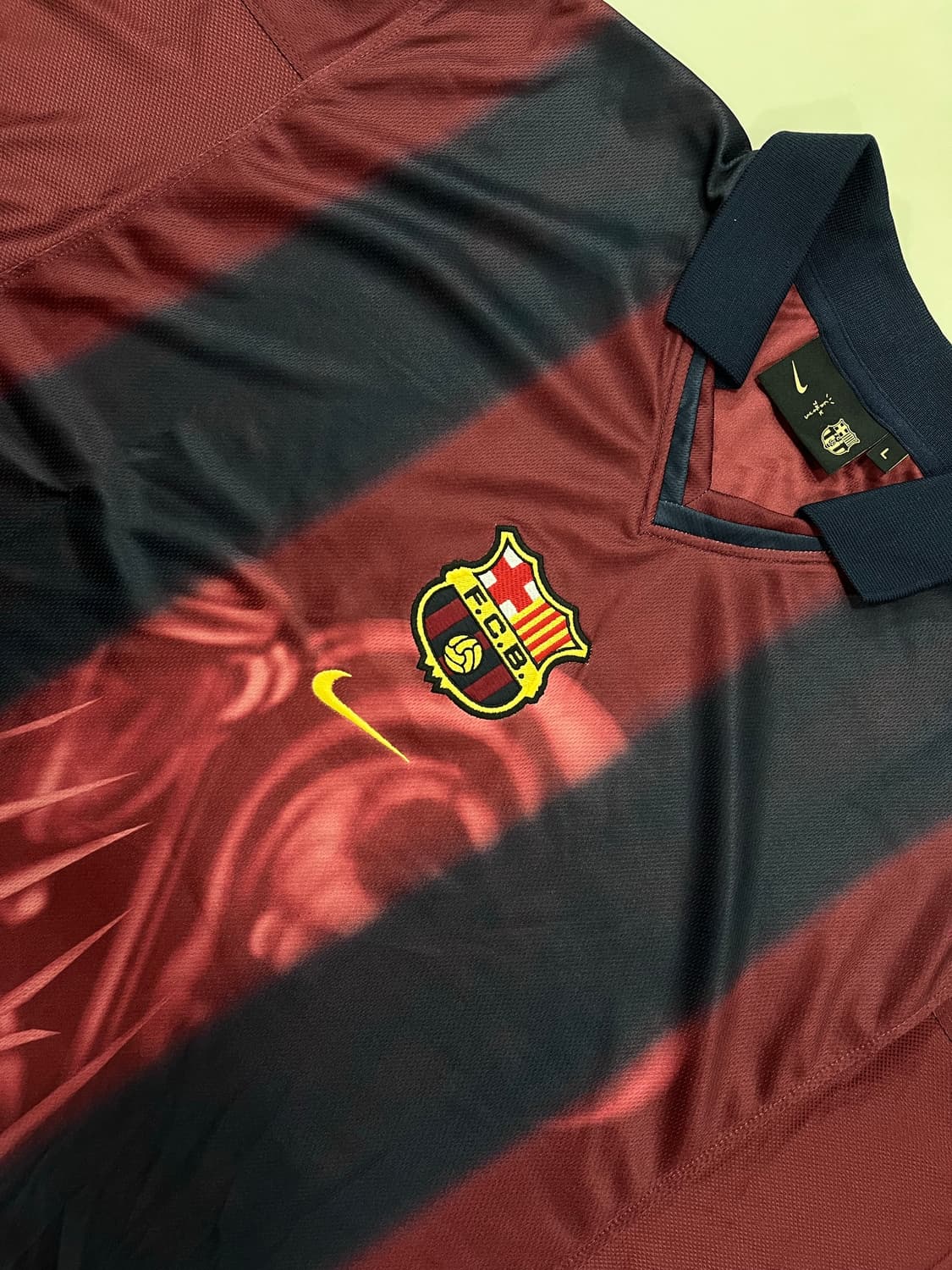 나이키 00-01 FC 바르셀로나 X 트래비스 스캇 홈 (새제품) 상품이미지4