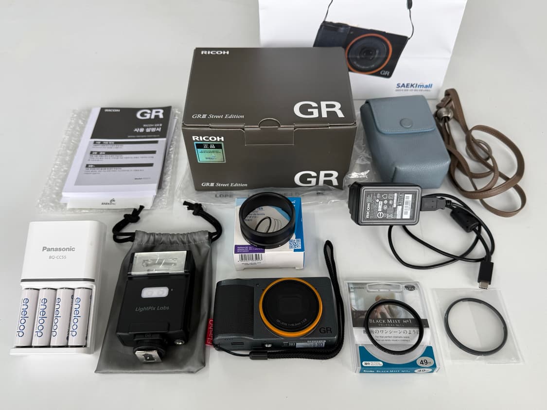 리코 GR3 스트리트에디션 풀박스(무선 플래쉬,블랙미스트 필터 등 포함) 상품이미지1