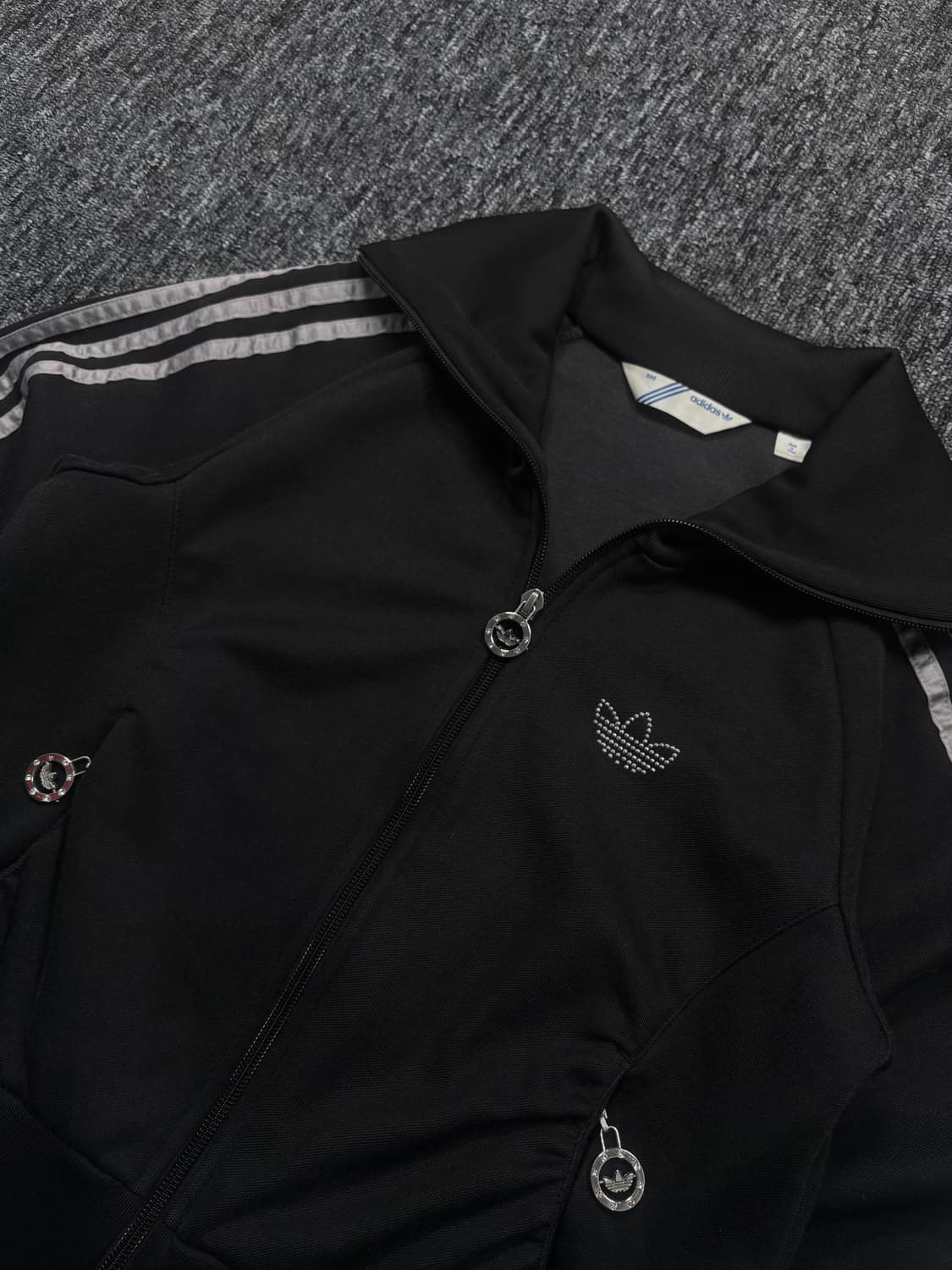 아디다스 글리터 로고 블랙 트랙탑 져지 상품이미지6