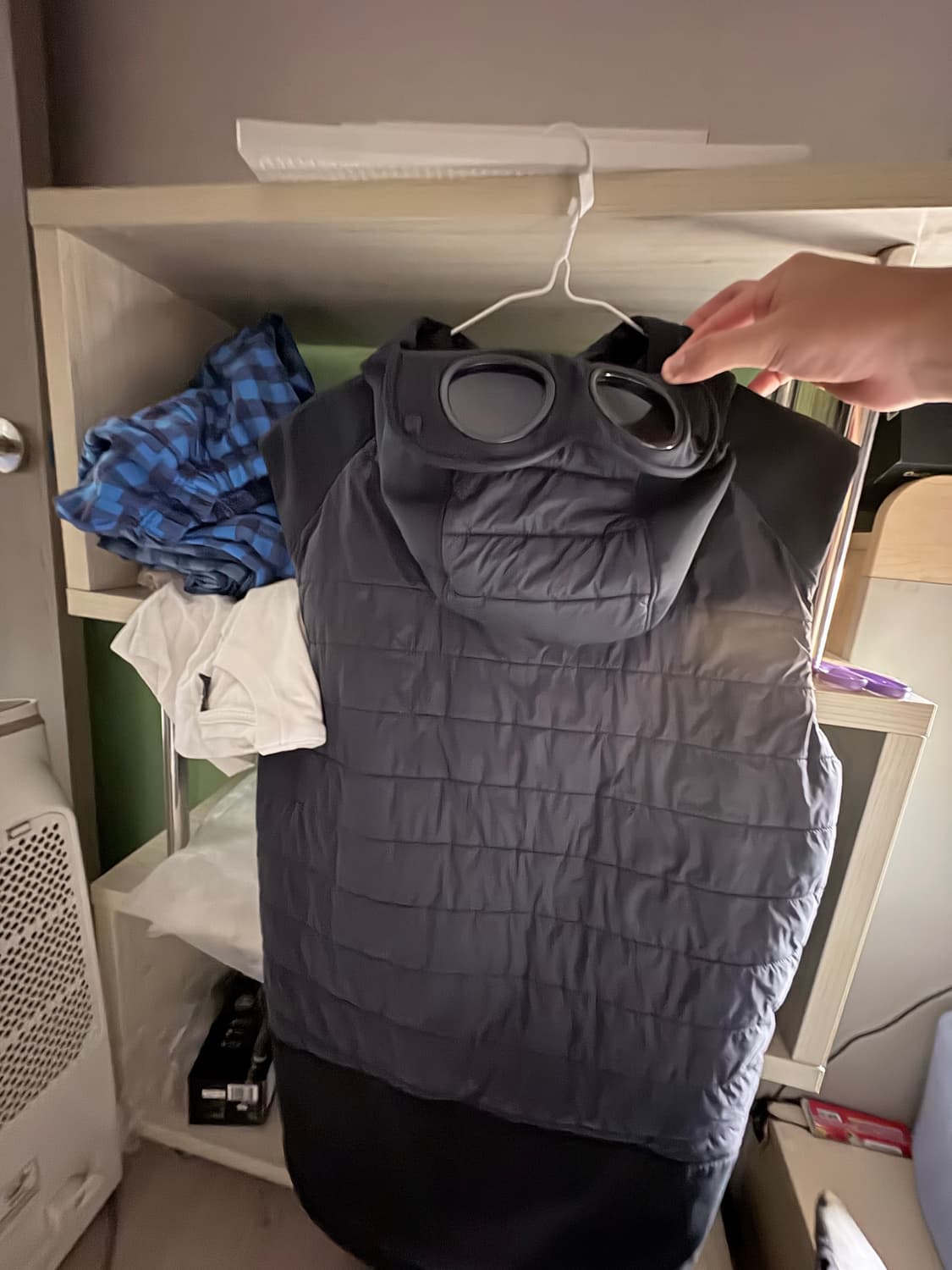 cp 컴퍼니 후드 베스트 경량패딩 상품이미지3