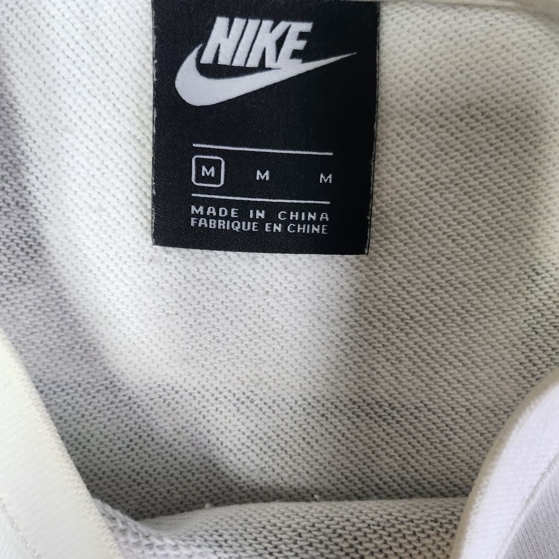 나이키 맨투맨 상품이미지2