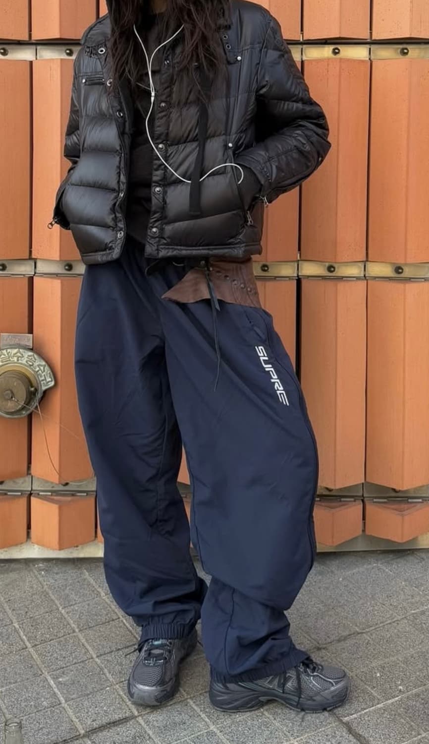 25ss Supreme contrast zip 웜업팬츠 (M) 상품이미지1