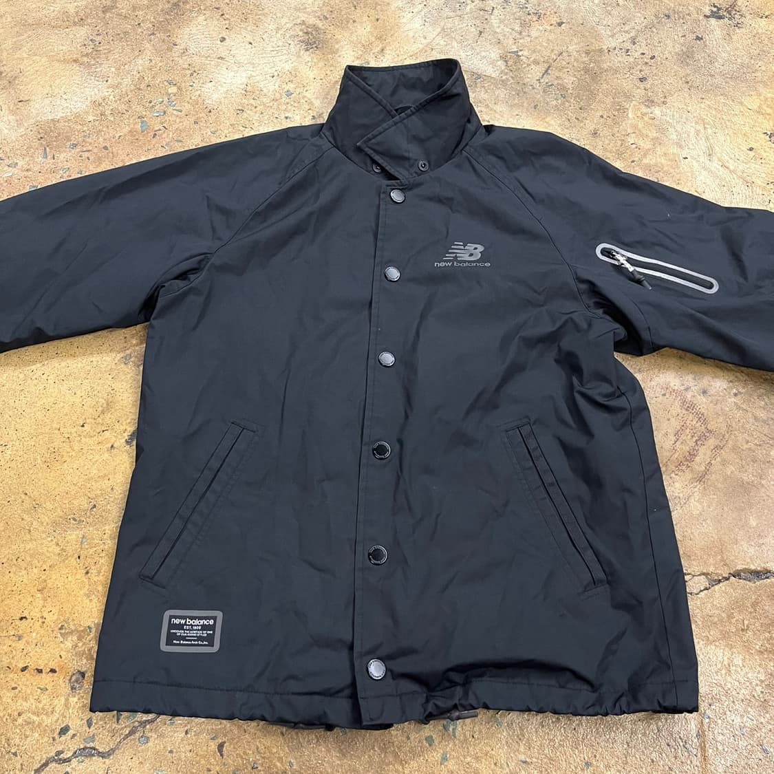 [정품/95,M] 뉴발란스 코치 바람막이 자켓 b16 상품이미지3