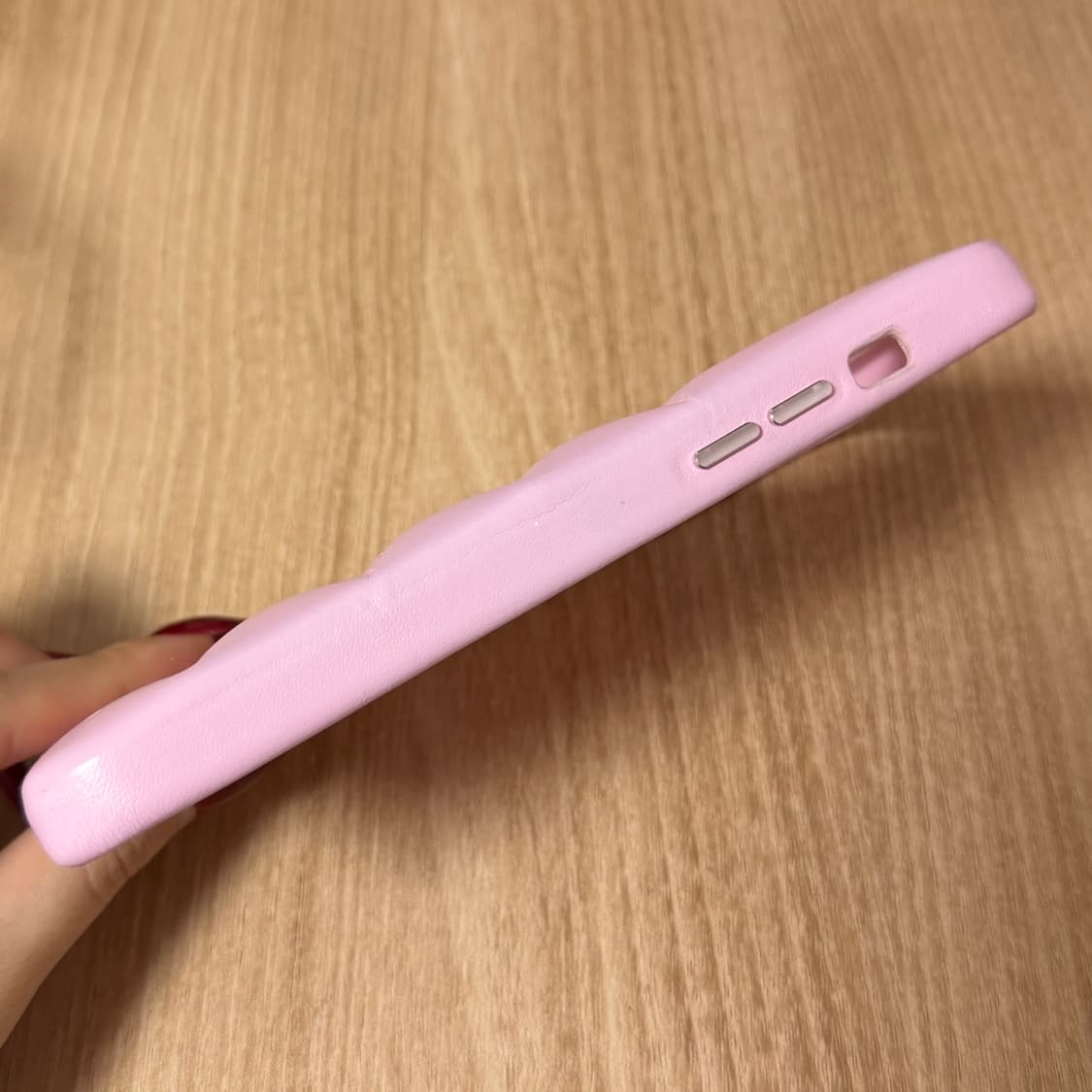 (15프로맥스) 어반소피스티케이션 The Puffer Case - Cre 상품이미지2