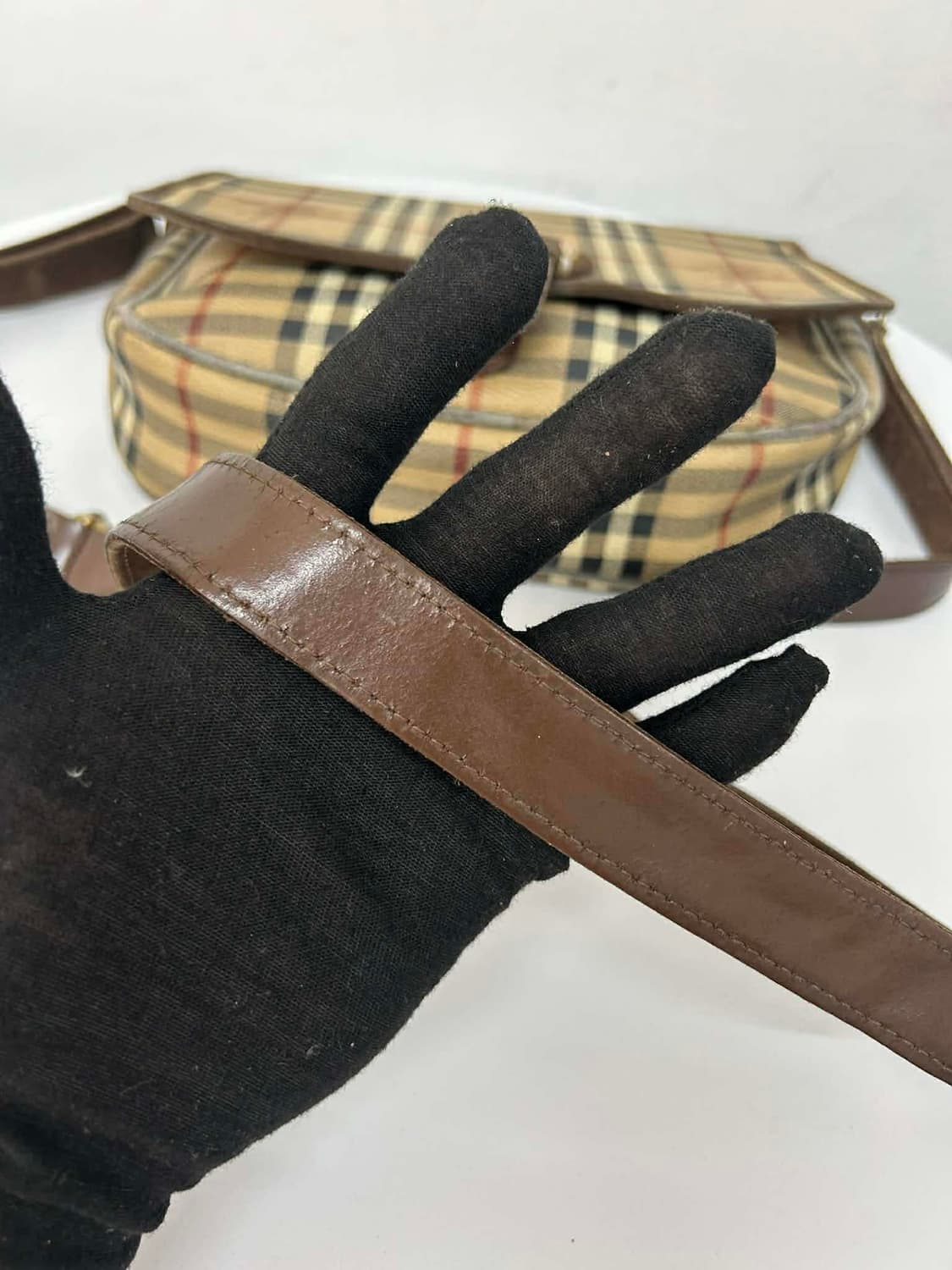 버버리 빈티지 노바체크 플랩 크로스백 상품이미지10