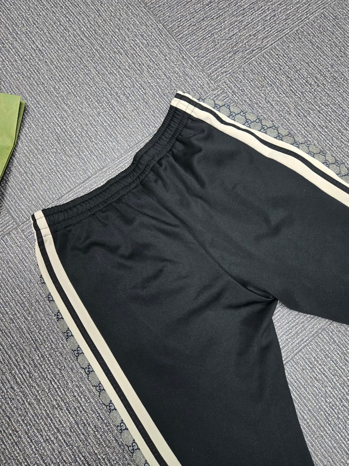 [특가][정품] 구찌 사이드로고 조거팬츠 상품이미지4