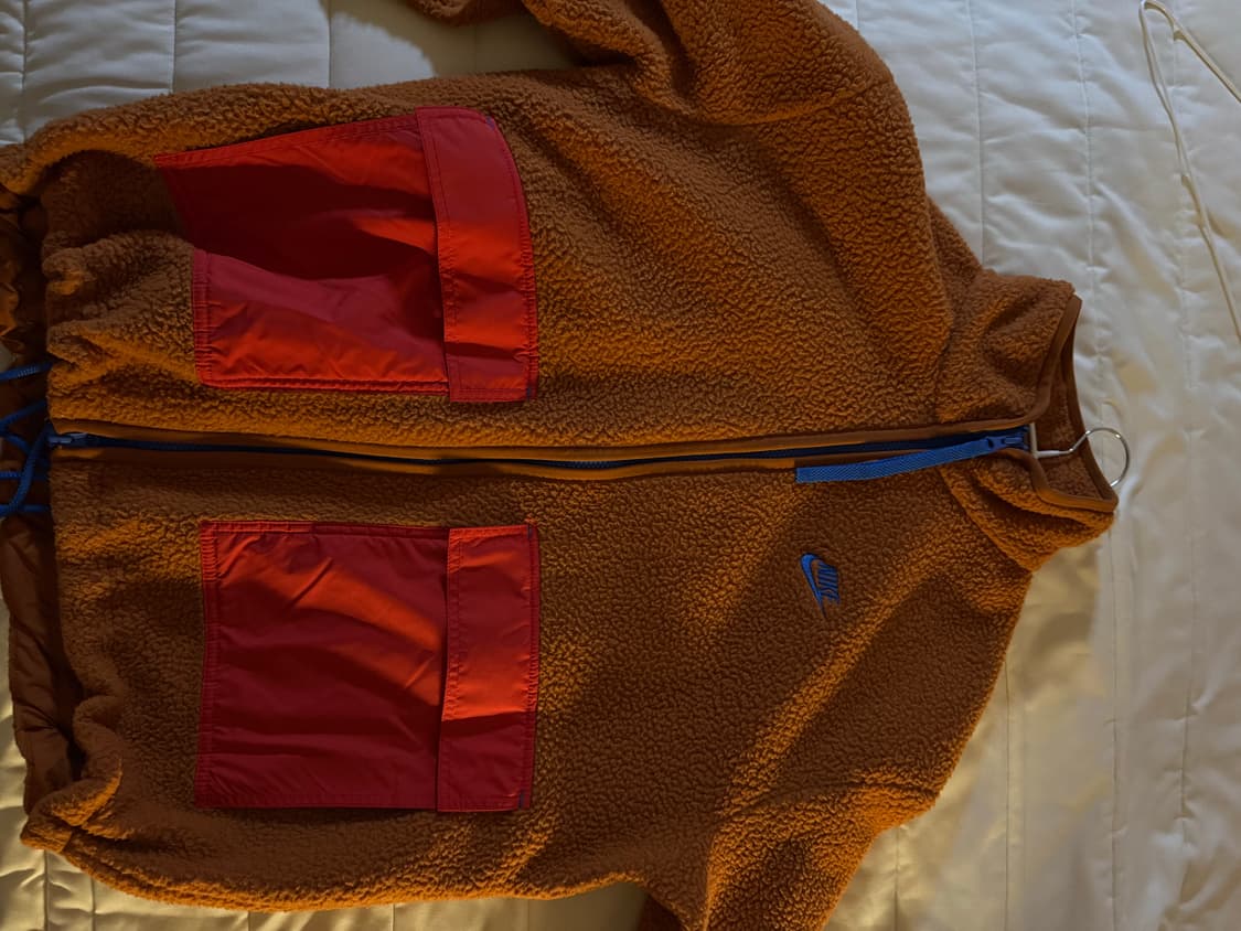 나이키 후리스 상품이미지1