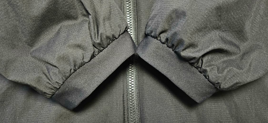 (매장정품)아크테릭스 아톰 후디자켓 블랙 M(100~103) 새제품급 상품이미지4