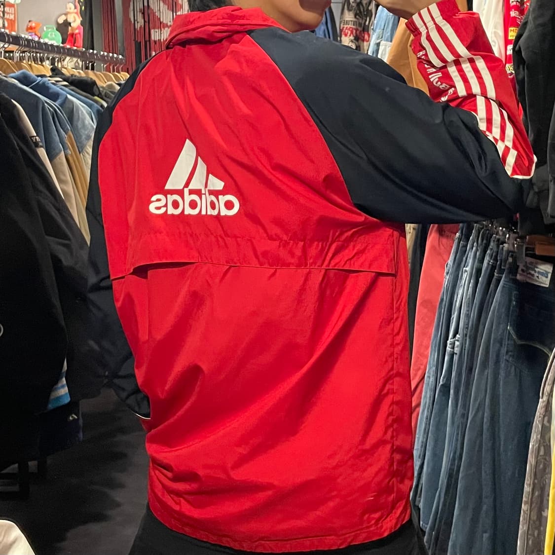 [IM] adidas 아디다스 레드불 바람막이(후드O) 상품이미지7