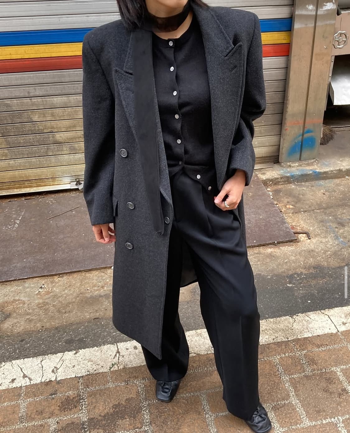 챠콜 피크드 라펠 더블 울 코트(드라이완료) 상품이미지1