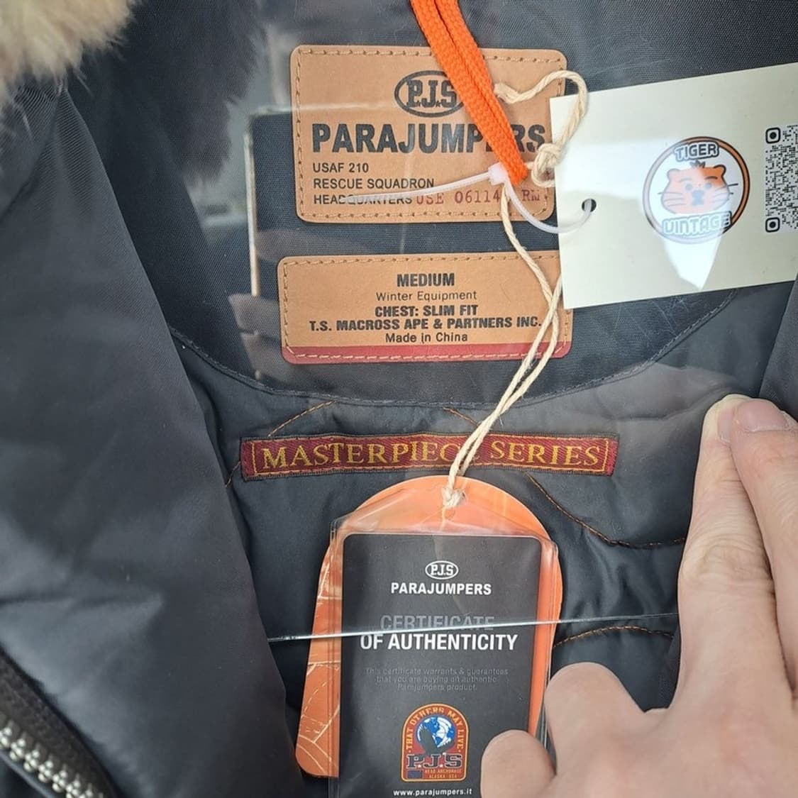 ( 새상품 ) 파라점퍼스 코디악 롱패딩 상품이미지8