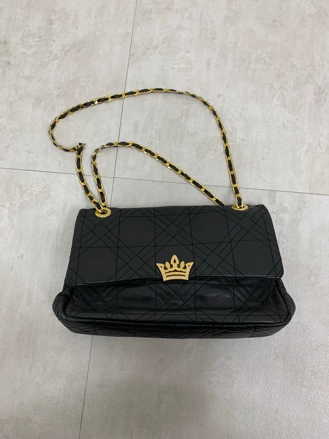 제이에스티나 블랙 레더 금장 숄더백  상품이미지1