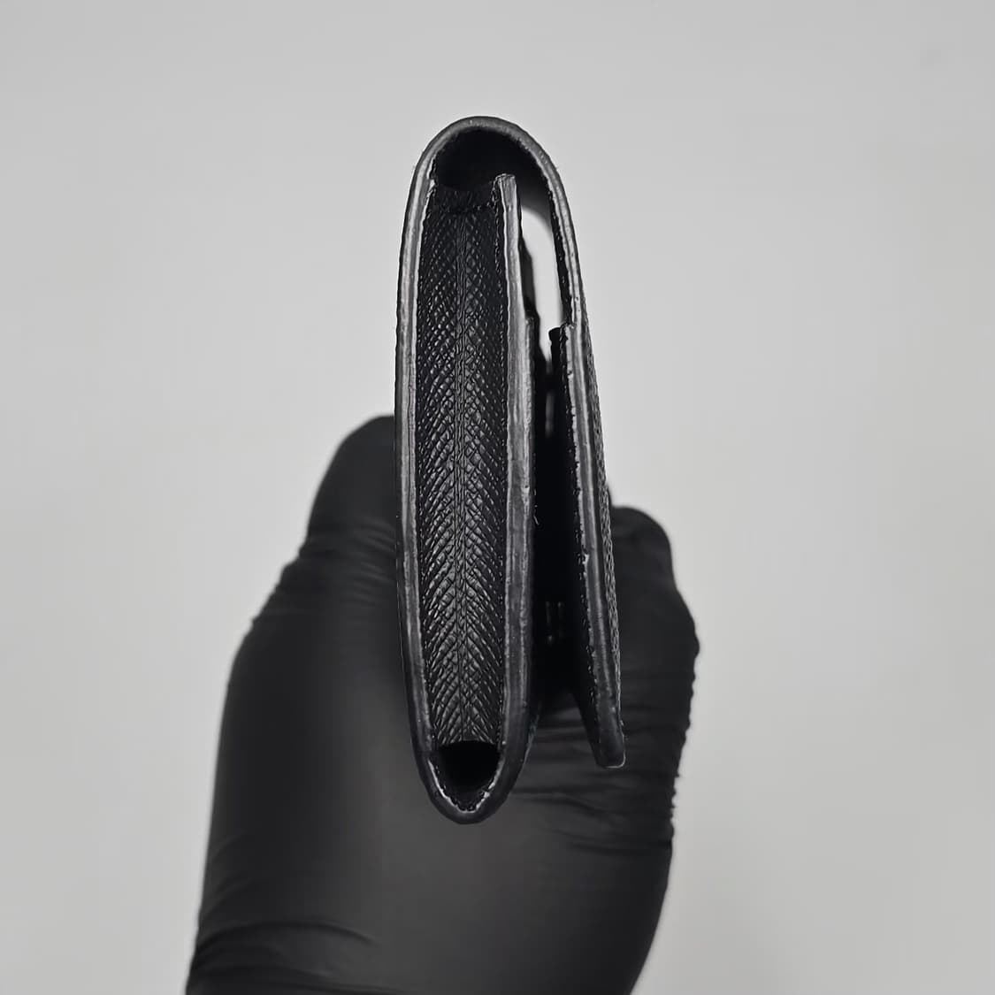 루이비통 엔벨로프 비즈니스 카드홀더 모노그램 이클립스 상품이미지4