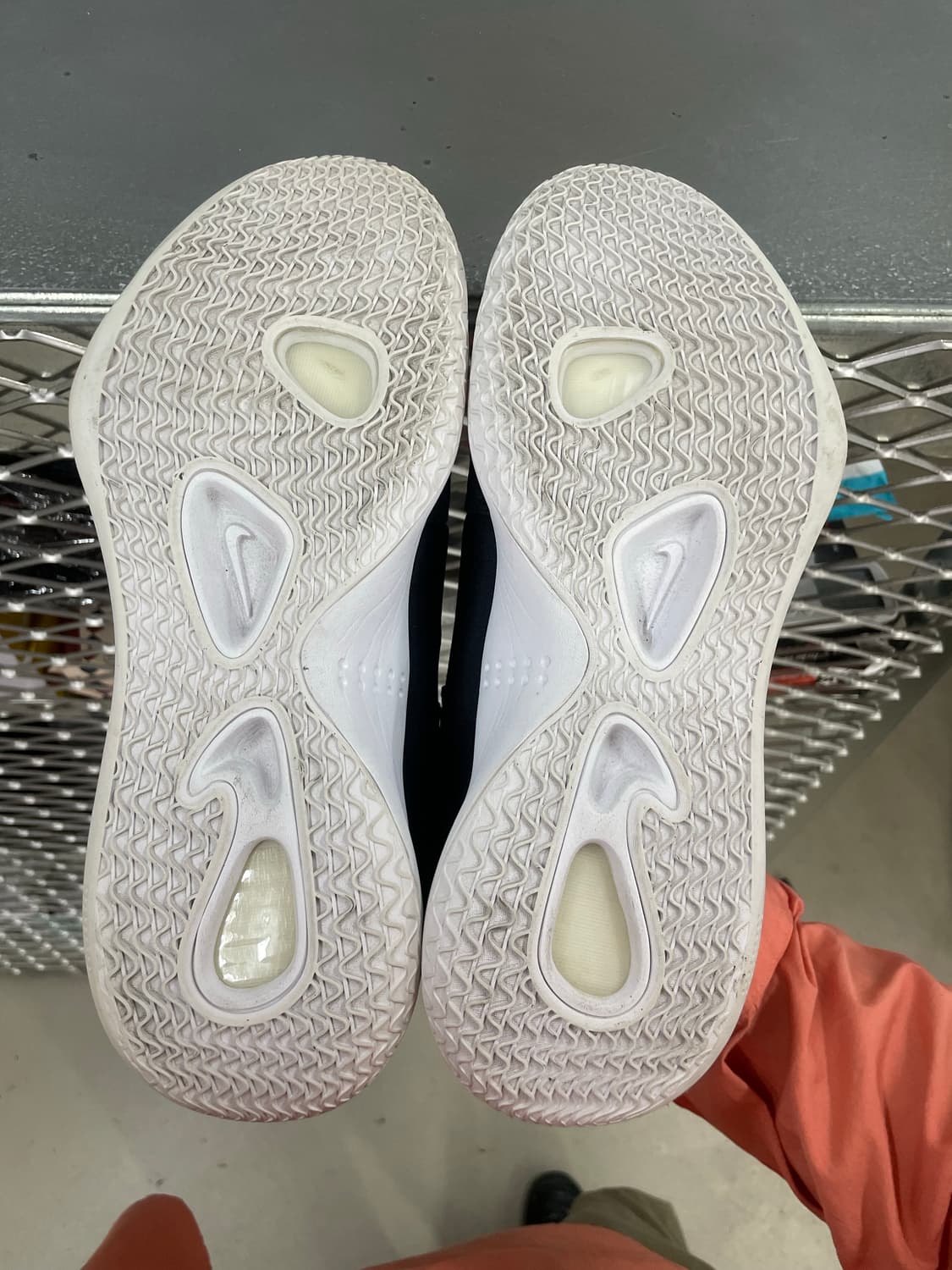 나이키 하이퍼덩크 X 로우 블랙 화이트 300 상품이미지6