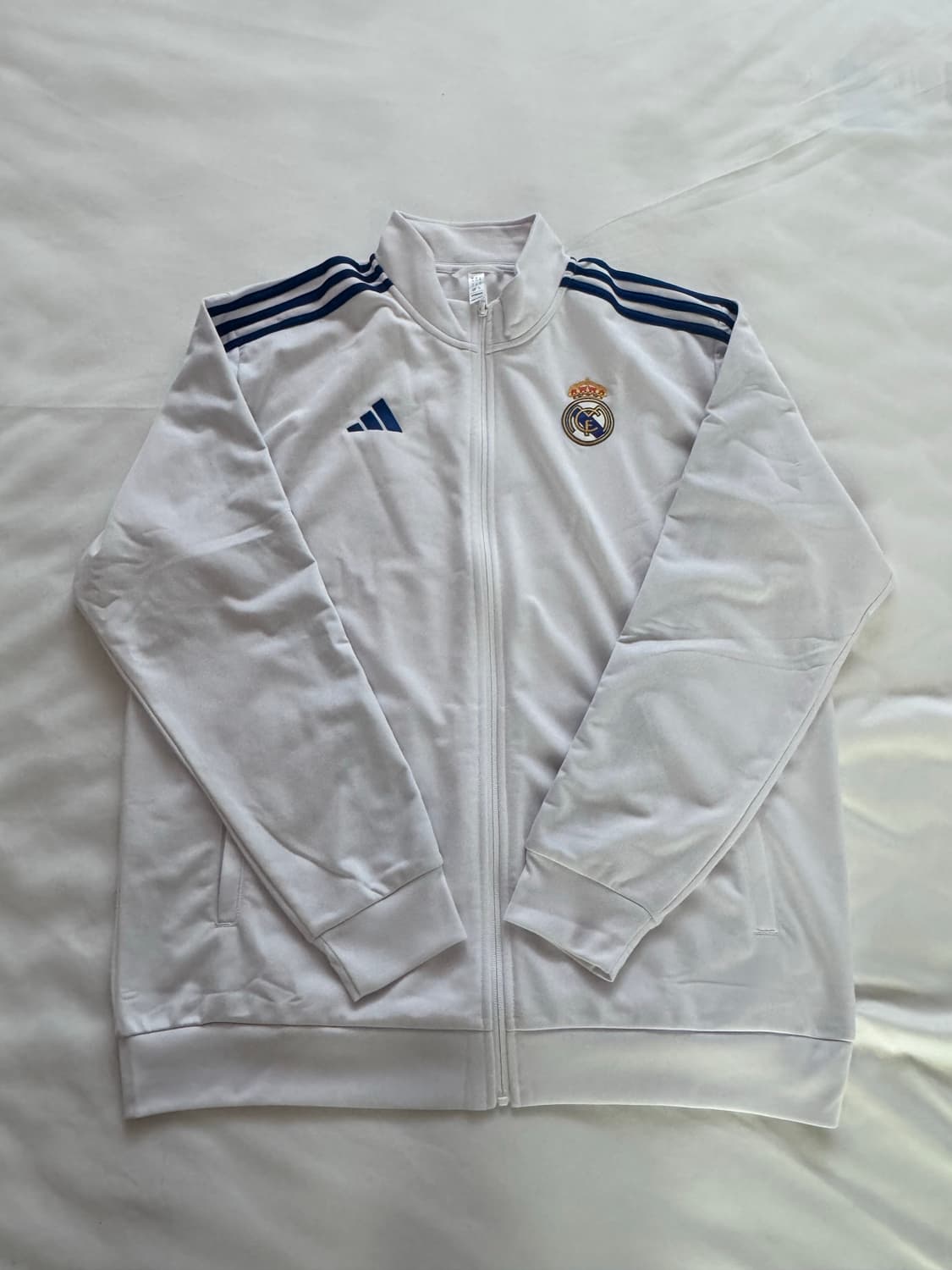 아디다스 레알 마드리드 DNA 화이트 트랙탑 상품이미지1