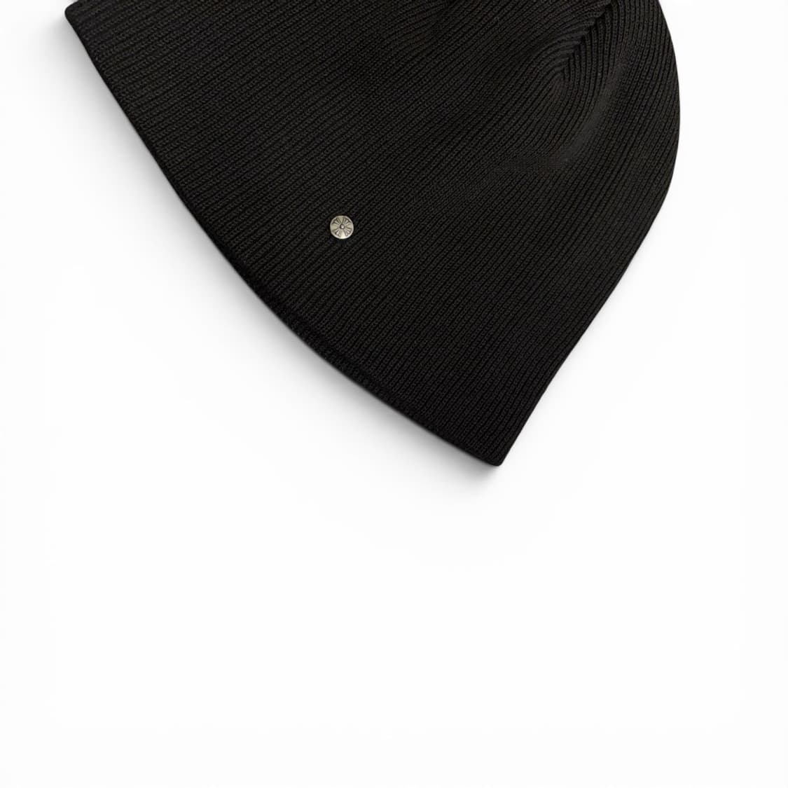 Dark Pixel Beanie. 상품이미지3