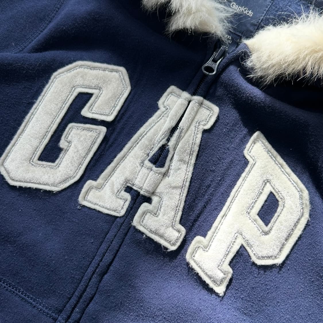 GAP 네이비 퍼 후드집업 상품이미지4