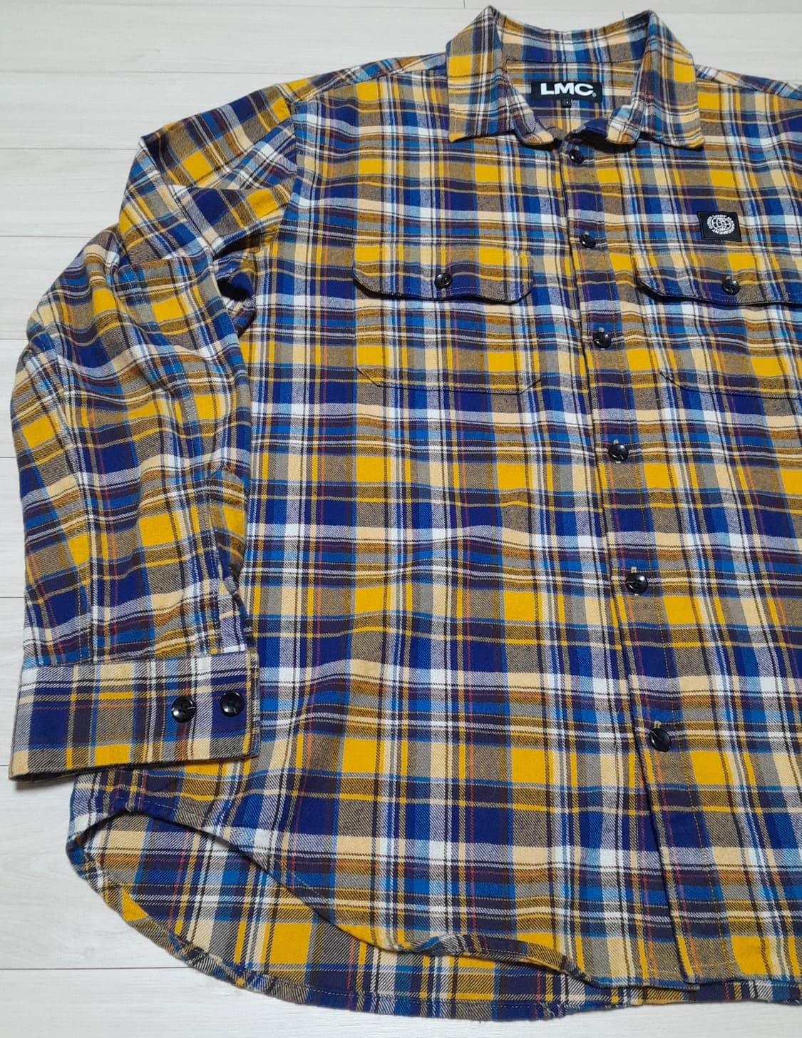 💥LMC 체크셔츠 옐로우 (1)
 상품이미지6