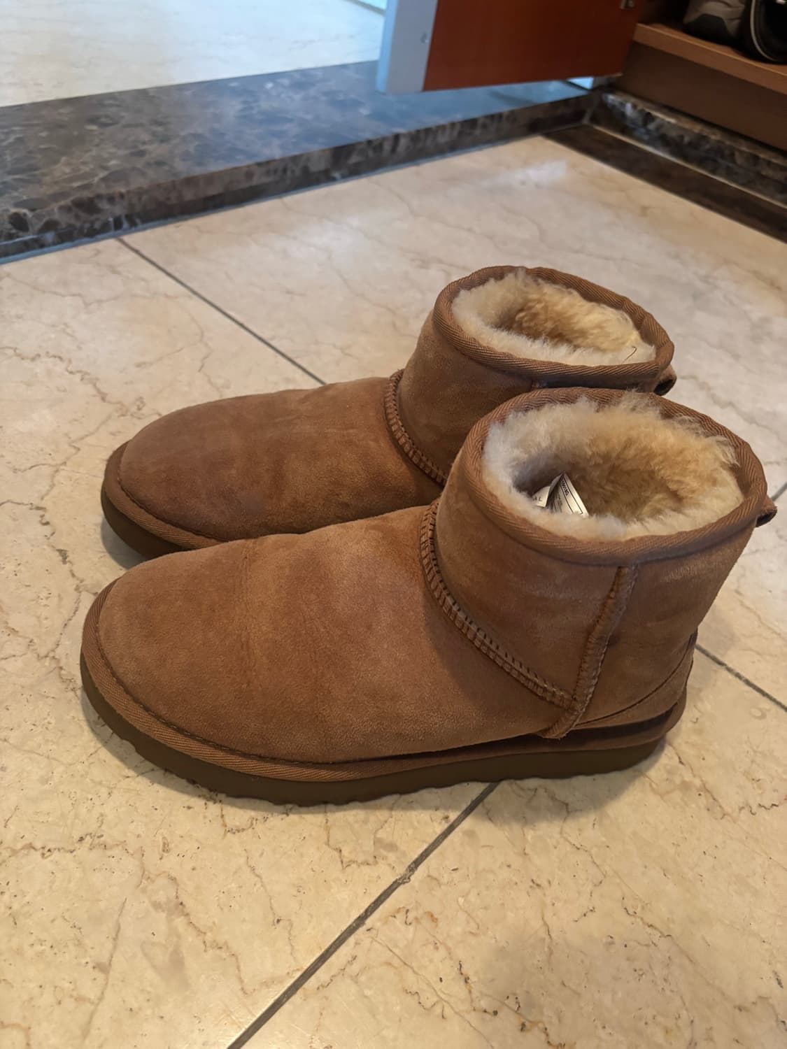 UGG 상품이미지2