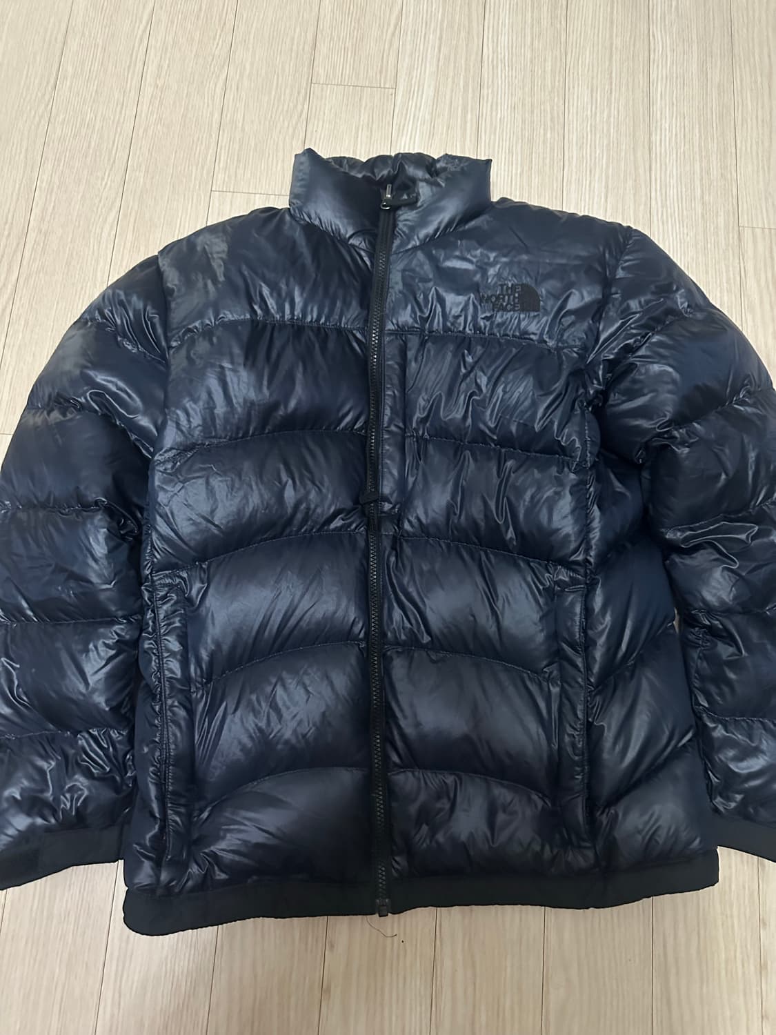 노스페이스 경량패딩 상품이미지1