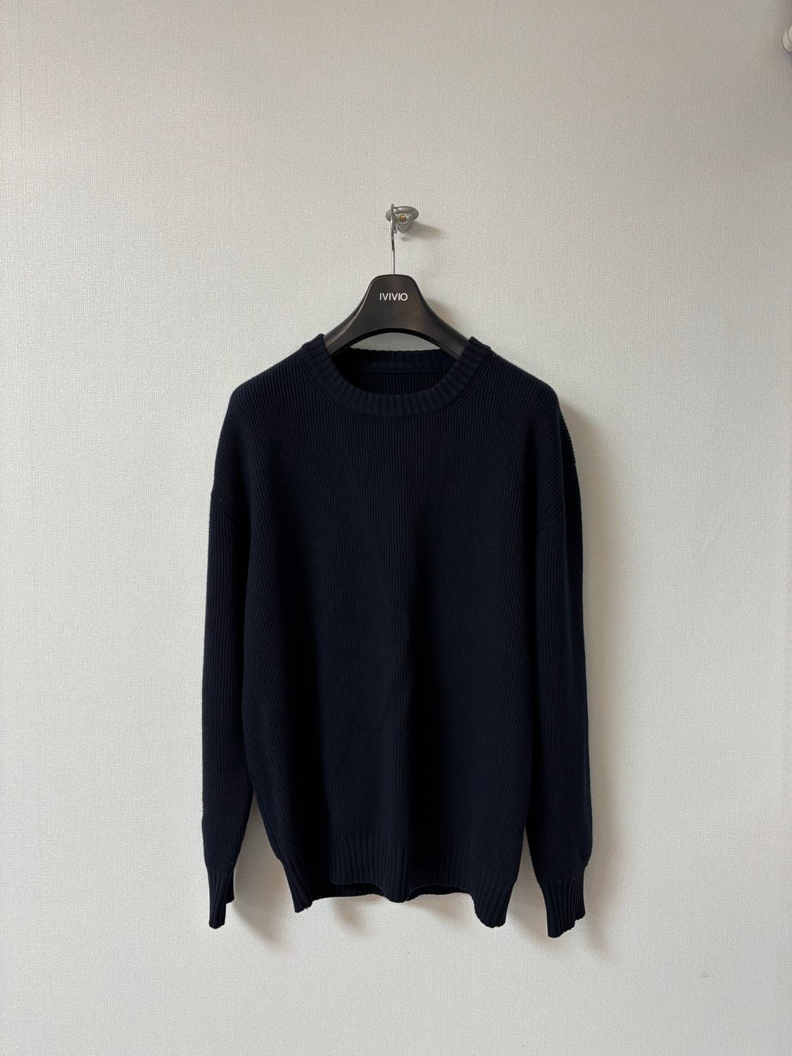 [L] YOUTH 유스 오버사이즈드 스웨터 네이비 상품이미지1