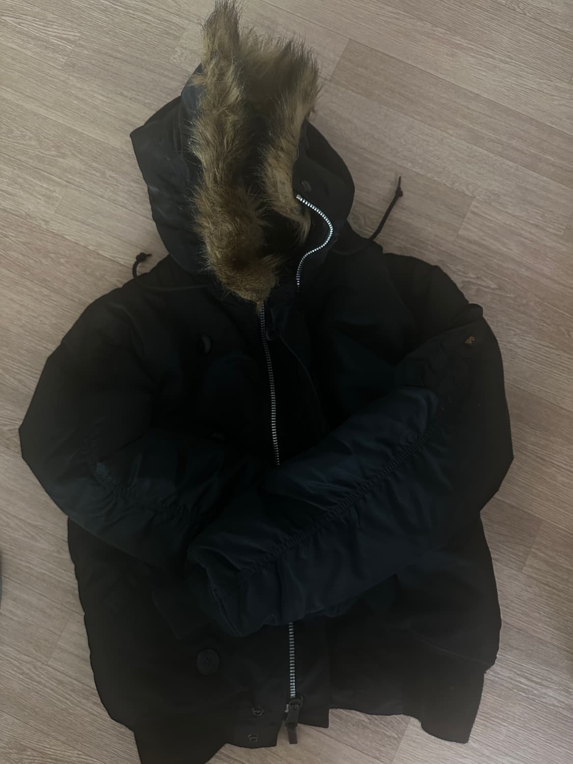 알파인더스트리 n2b자켓 L팝니다. 상품이미지2