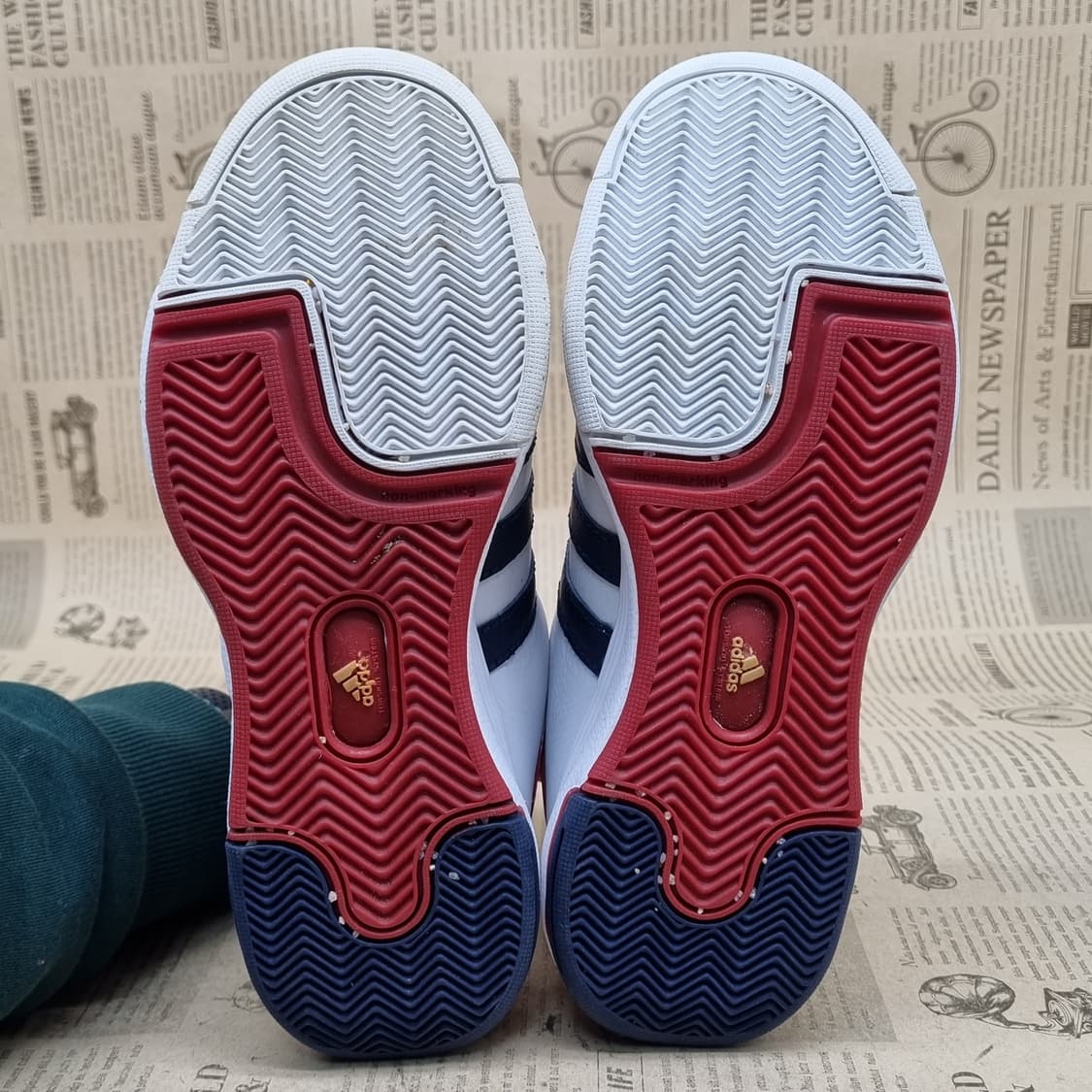 아디다스 슈퍼스타 인도어화225 상품이미지3