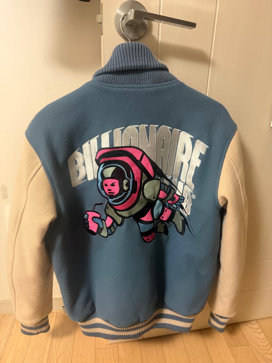 S) 빌리어네어 보이즈 클럽 바시티 자켓 블루 판매합니다. BBC 자켓 상품이미지2