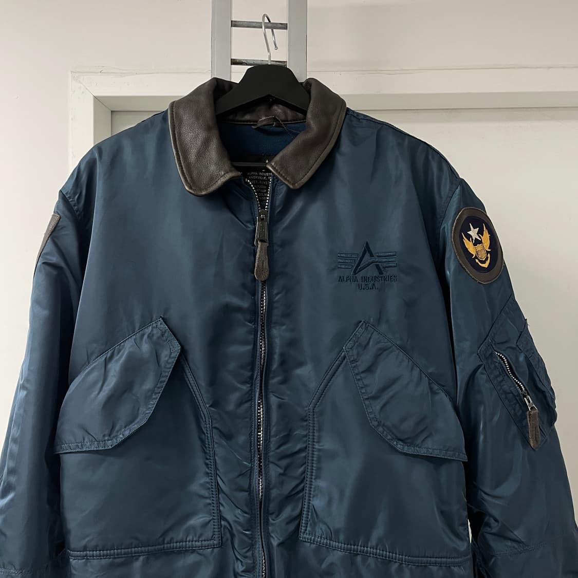 알파인더스트리 CWU-45P 항공 자켓 - 상품이미지2